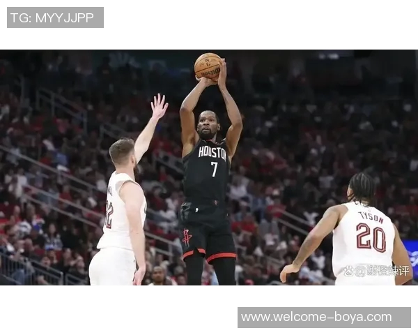 火箭五锋阵容接近篮球理想状态换防能力强大无比